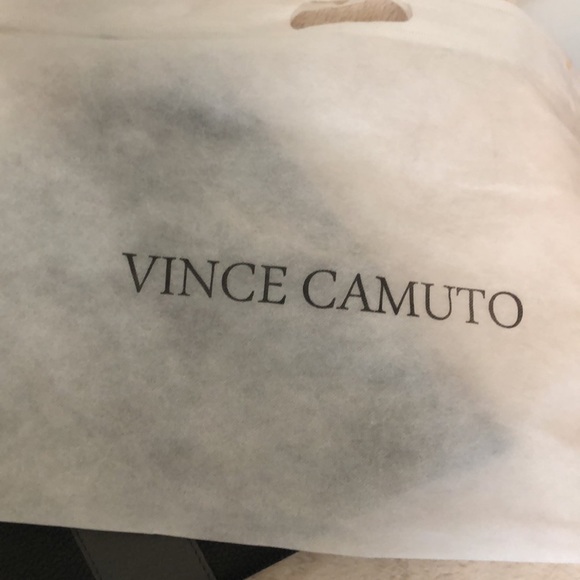 NWOT Vince Camutp Leather Tote Black with Dust Bag - Picture 4 of 6